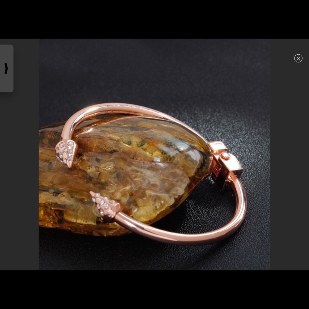 2nd bracelet 50% off Rose gold crystal cuff 1 left - Picture 2 of 5